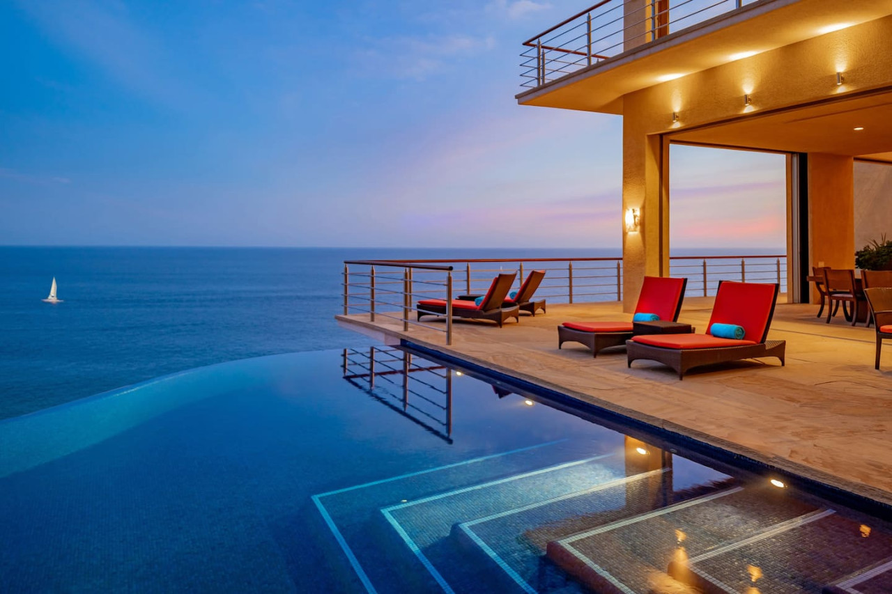 Family-Friendly Cabo Vacation Rentals: Escape Under the Sun 1